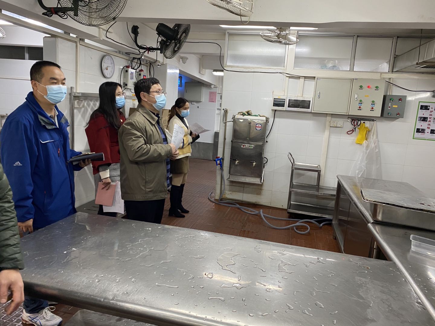 疫情防控做到位，，，，，，监视检查落实处 ----白云山银河国际公司开展疫情防控检查事情